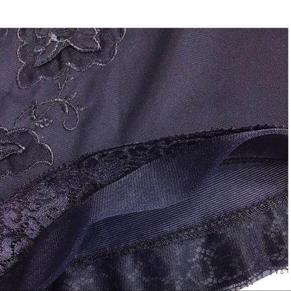 Society Lingerie Half Slip Vintage Embroiled Lace Half Slip - Picture 11 of 12